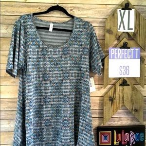 LulaRoe Perfect T